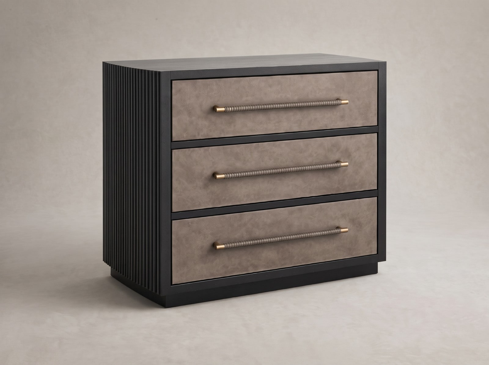 Melania 3-Drawer Chest