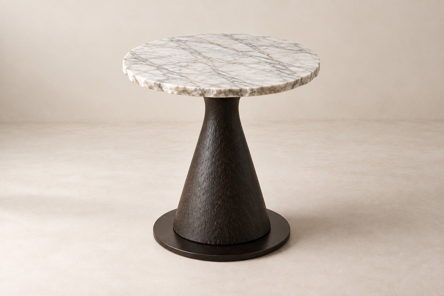 Elegante Side Table
