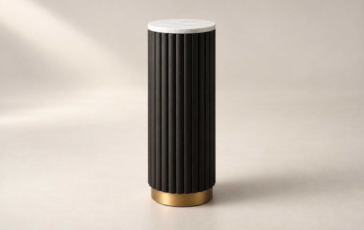 Beverly Display Pedestal